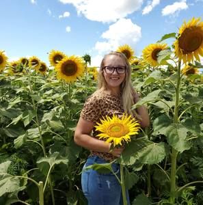 Meet your Posher, Catie